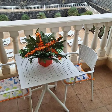 Tropical - Heated Pool Appartamento